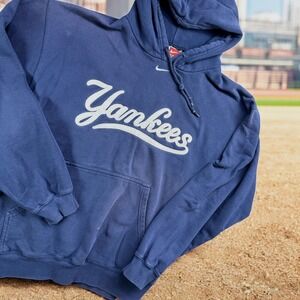 Vintage Nike Yankees Hoodie Mens XL Navy Blue Center Swoosh MLB Baseball Y2K